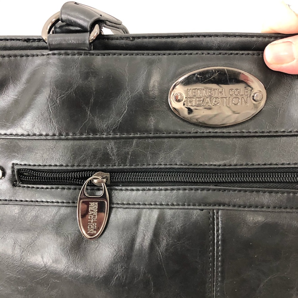 Kenneth Cole Reaction Black Large Career Tote - Picture 3 of 8